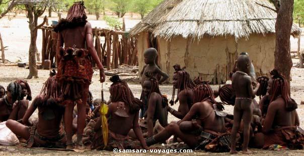 Dans un village Himba